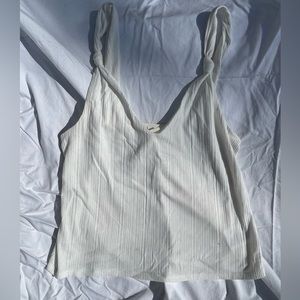 H&M White Tank Blouse / Size Medium / Great Condition